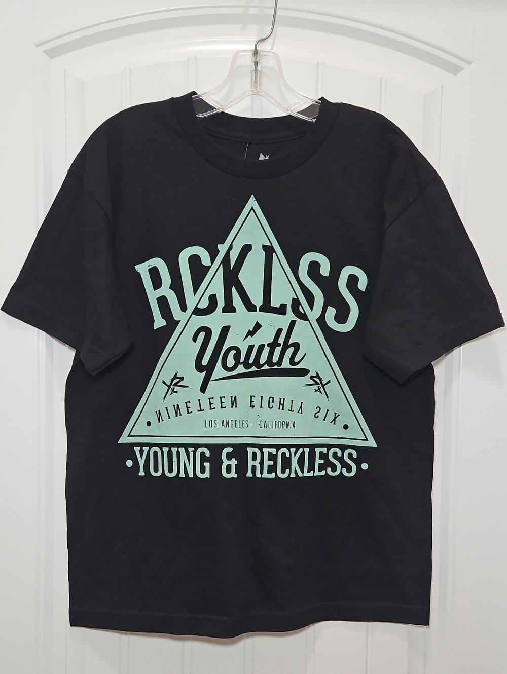 Young & Reckless Logo Graphic Print Tee Los Angeles, California New 100% Cotton
